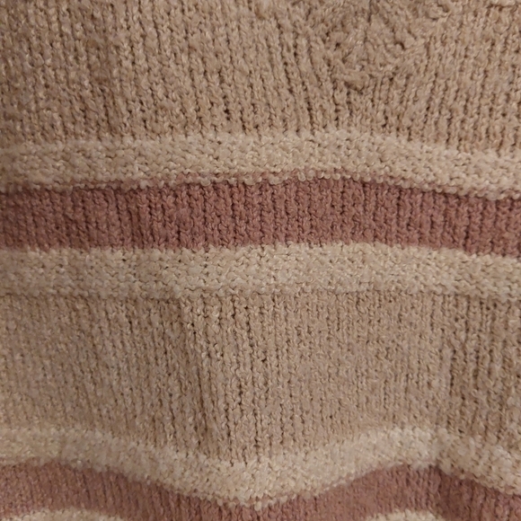 PINK ROSE LADIES LONG SLEEVE SWEATER-  S - Picture 3 of 4